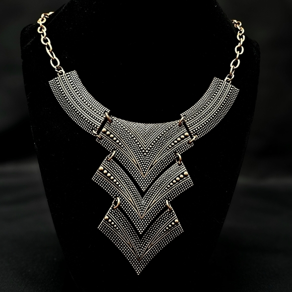 Antiqued Copper 'Fiercly Pharaoh" Paparazzi Necklace Matching Earrings - Picture 2 of 5